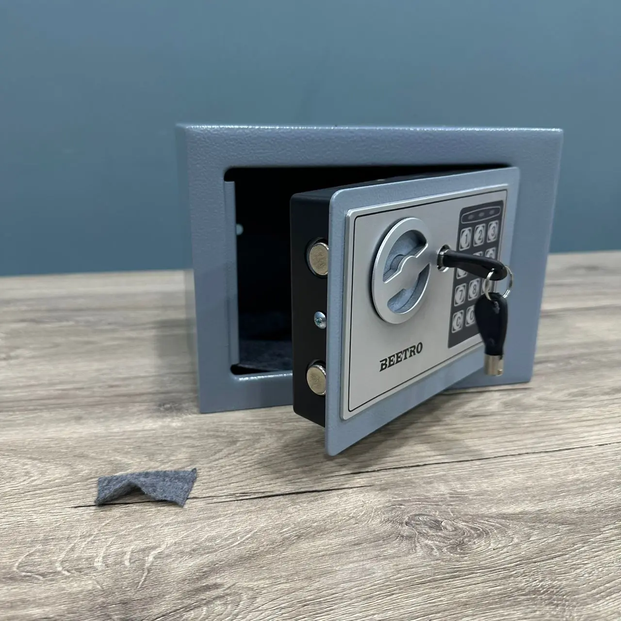 COFFRE BEETRO TC0574GR 230X170X170 GRIS MOON